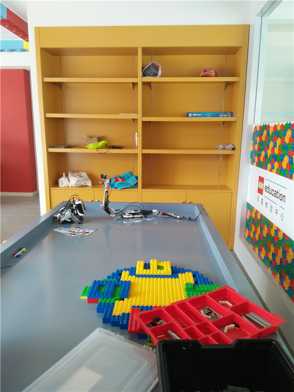 ���߽���