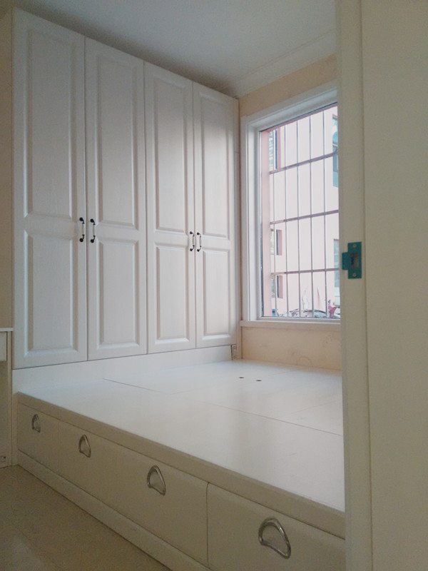 ����--�V̩�𾰳�